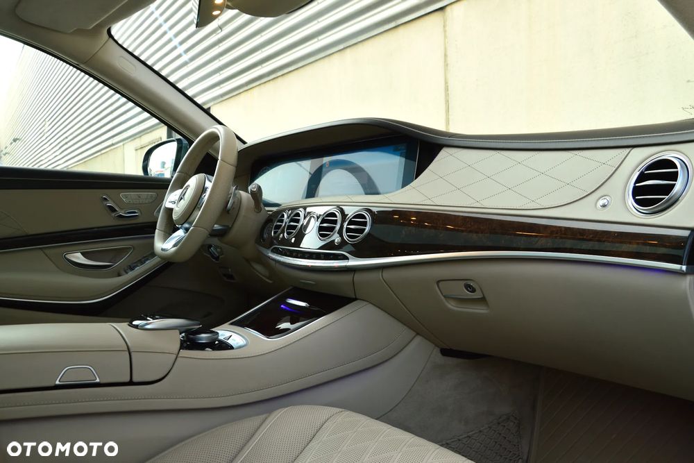 Mercedes-Benz Klasa S 560 4Matic 9G-TRONIC - 19