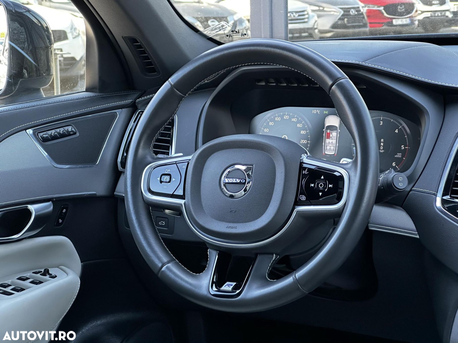 Volvo XC 90 - 10