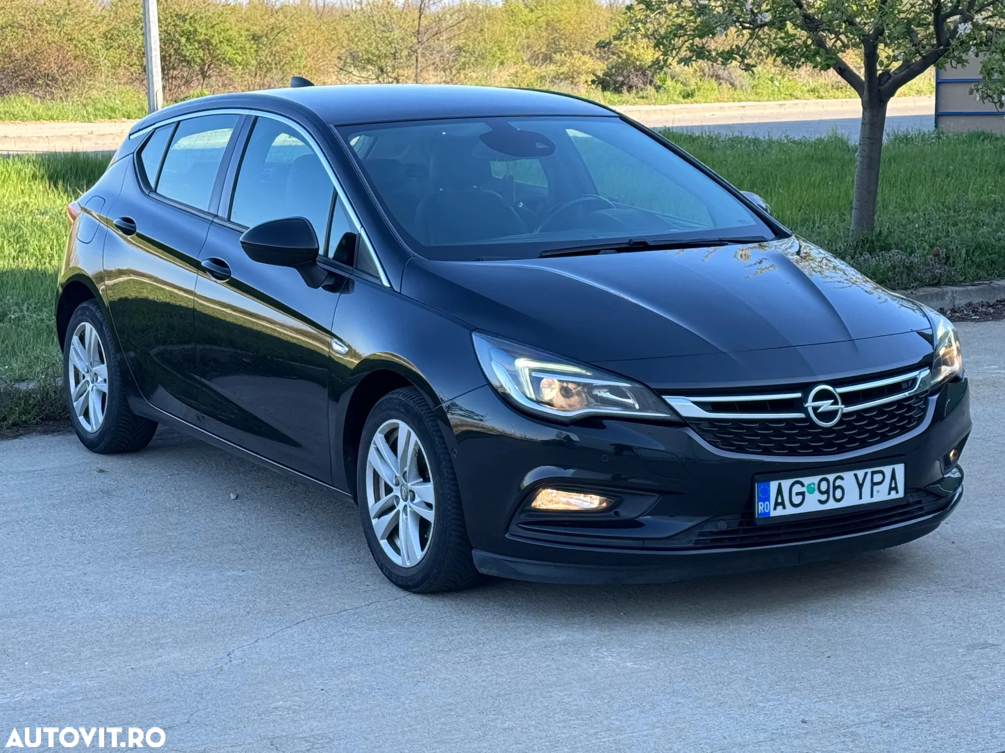Opel Astra 1.6 CDTI ECOTEC ECOFlex Start/Stop Dynamic - 3