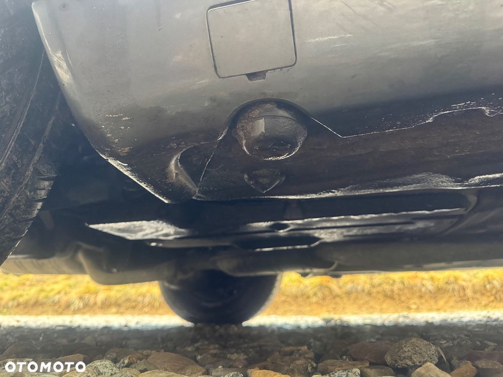 Mercedes-Benz W124 (1984-1993) - 25