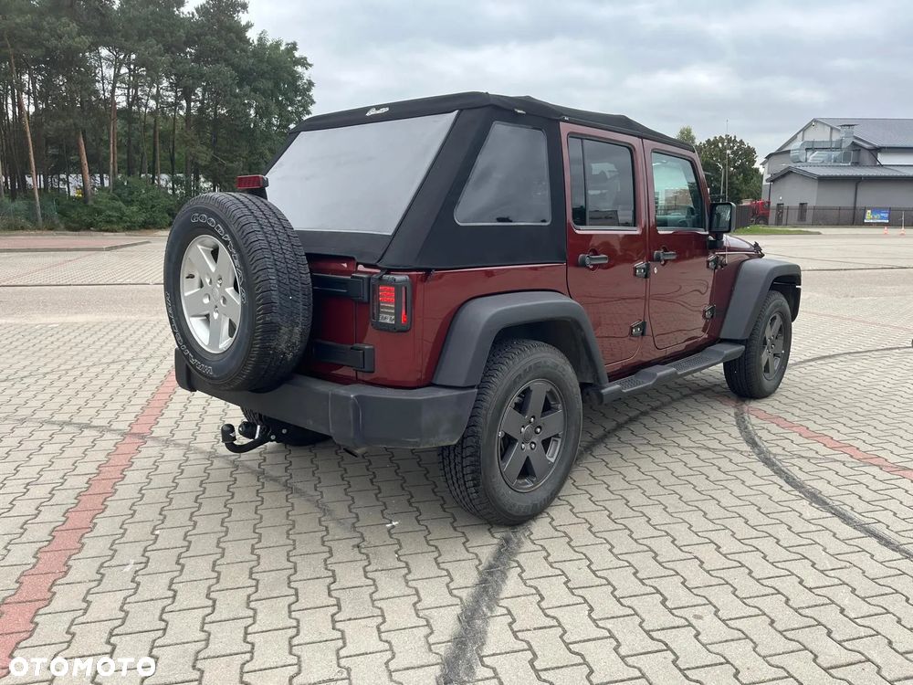 Jeep Wrangler Unlimited 3.8 Sport - 6