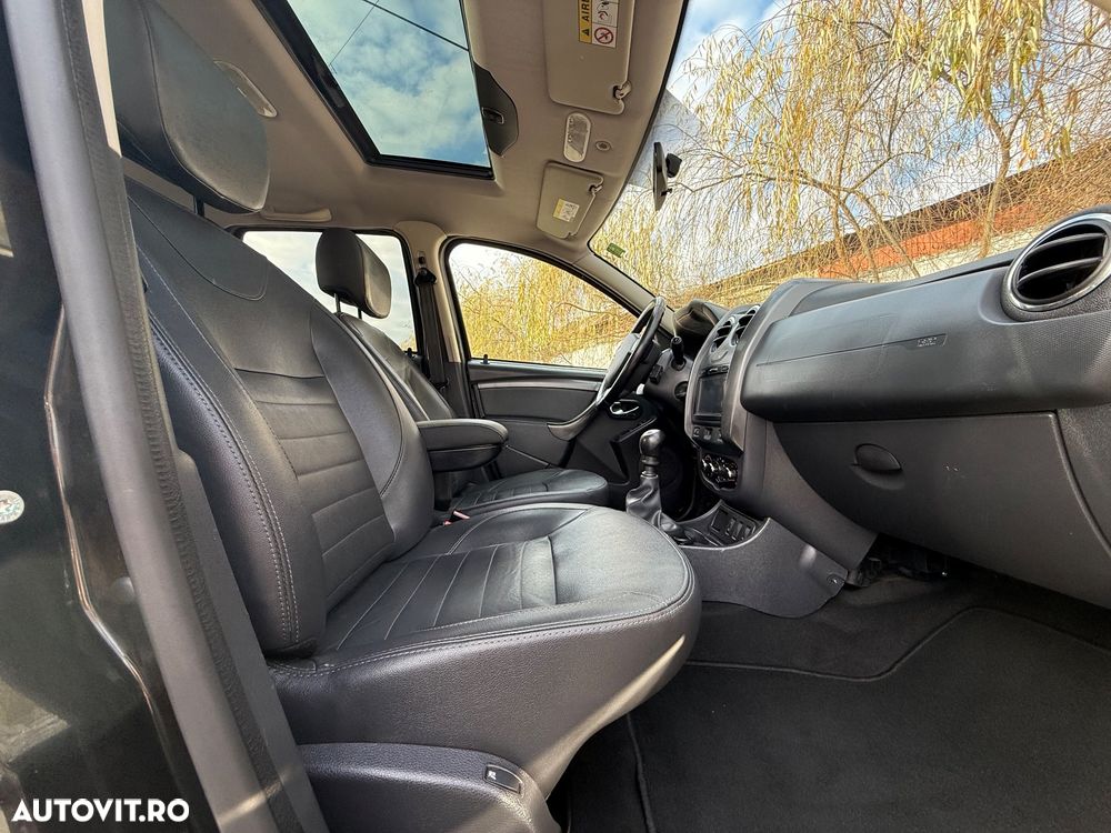 Dacia Duster TCe 125 4x2 Blackshadow - 26