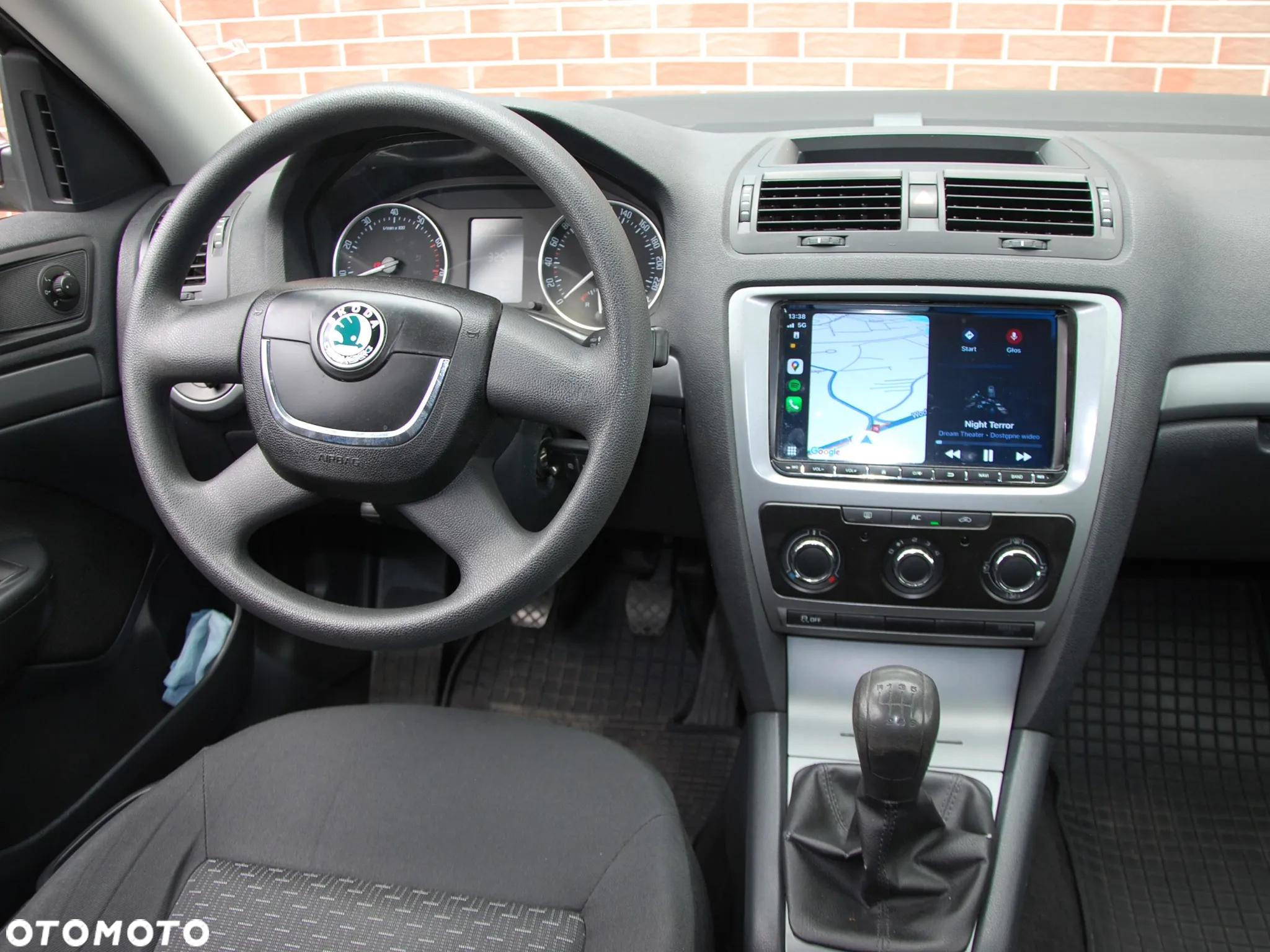 Skoda Octavia 1.4 TSI Ambition - 23