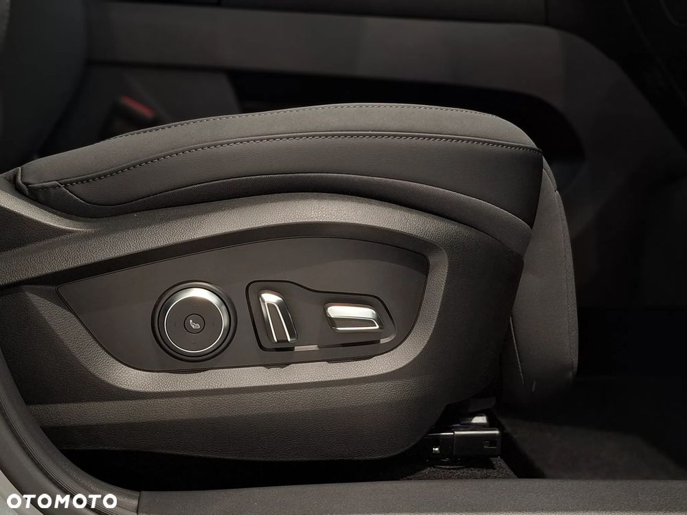 Chery Tiggo 8 1.5 T-GDI Super Hybrid Prestige DCT - 16