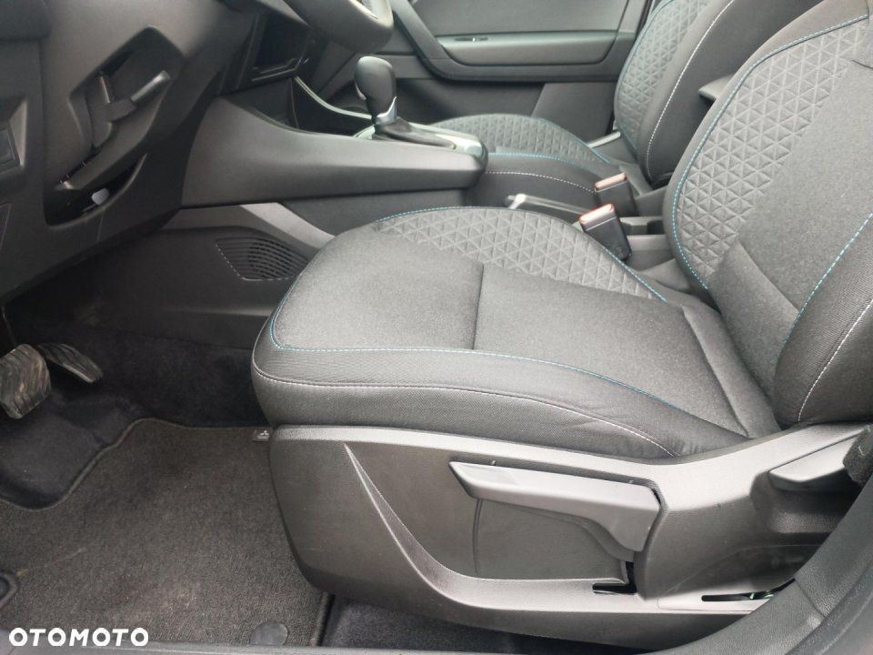 Mitsubishi ASX - 12