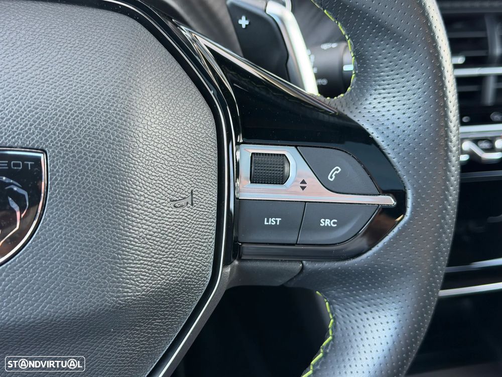 Peugeot 2008 1.2 PureTech GT EAT8 - 23