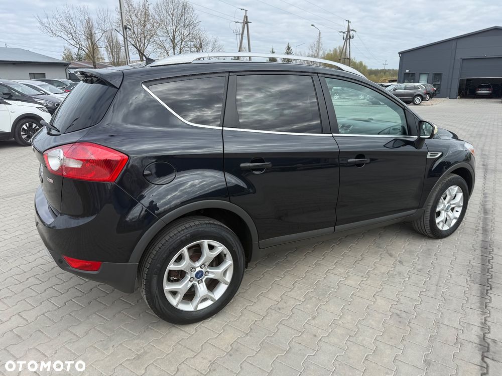 Ford Kuga 2.0 TDCi 2x4 Titanium - 11