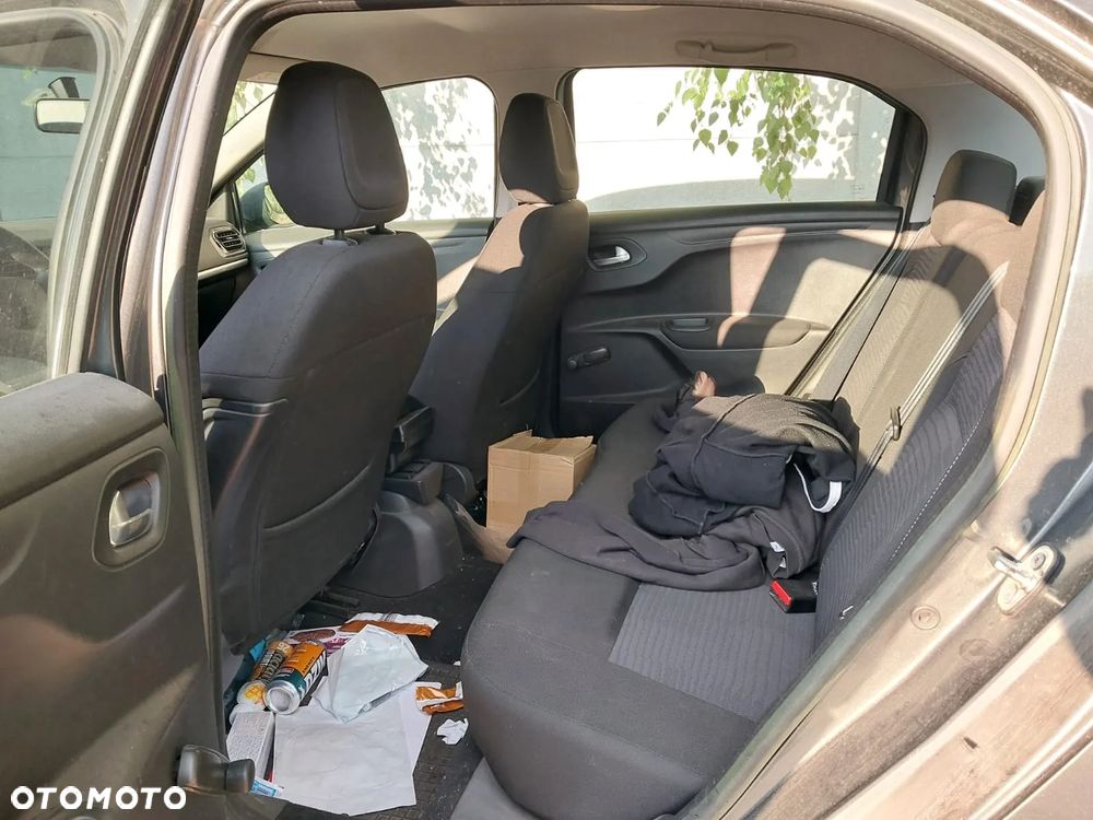 Peugeot 301 1.6 VTi Active EU6 - 8