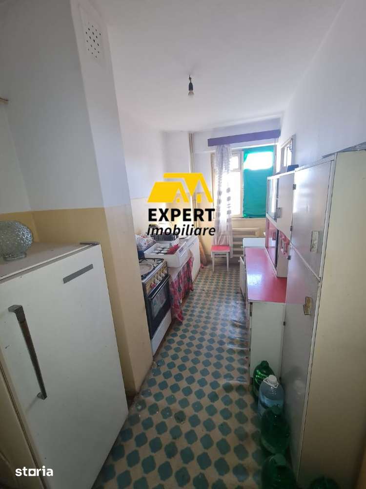 Apartament 2 camere , Calea Calarasilor - Viziru 3 , sup 52 mp - Imagine principală: 4/5