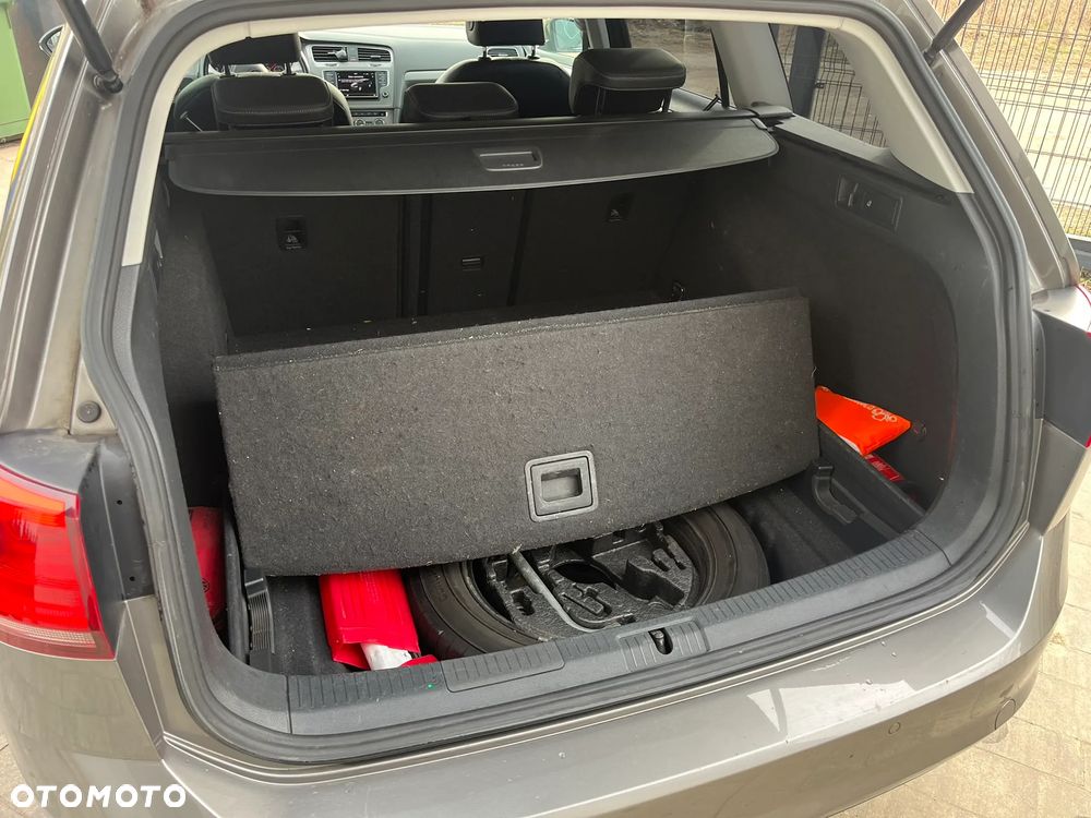 Volkswagen Golf Variant 1.6 BlueTDI DSG Comfortline - 17
