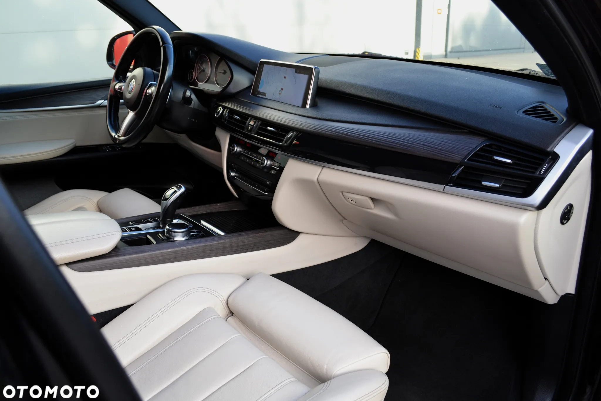 BMW X5 M M50d - 10