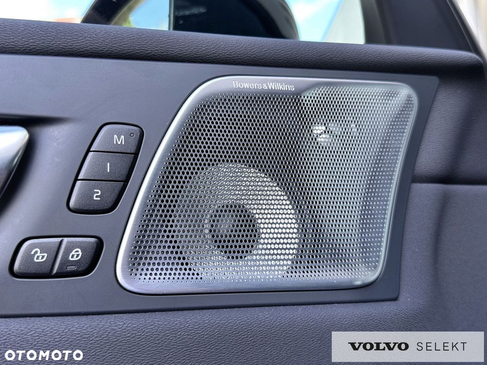 Volvo XC 60 - 24