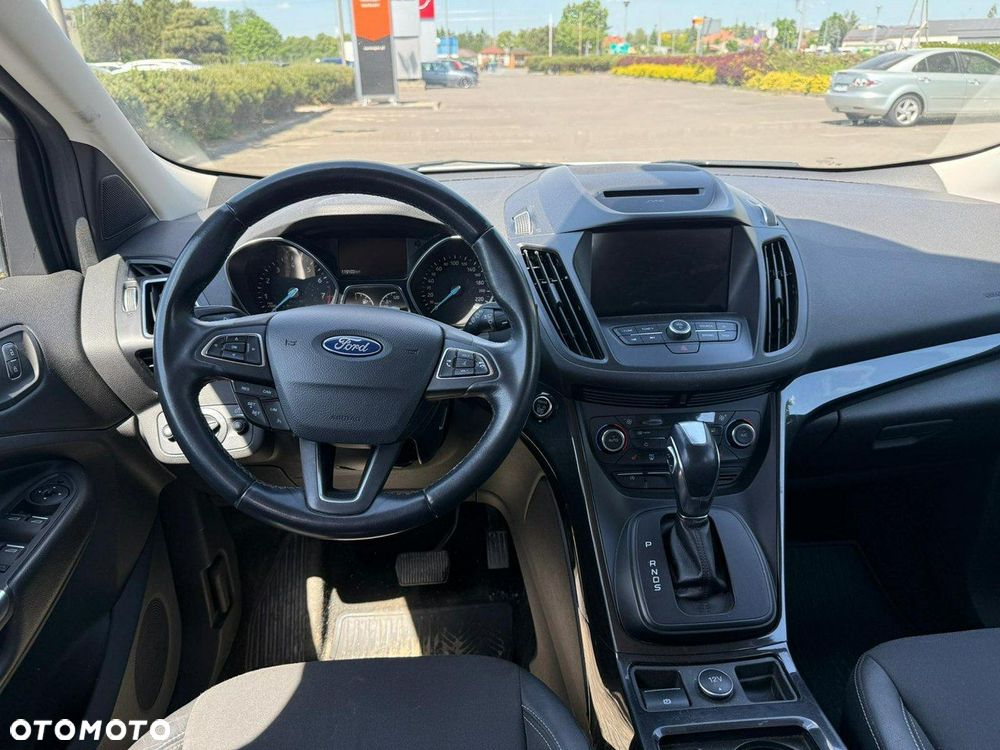 Ford Kuga - 20