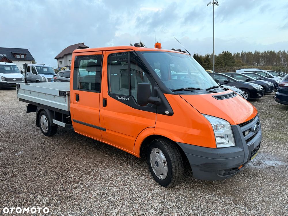 Ford Transit - 12