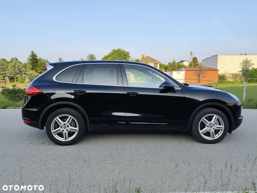 Porsche Cayenne Platinum Edition - 3
