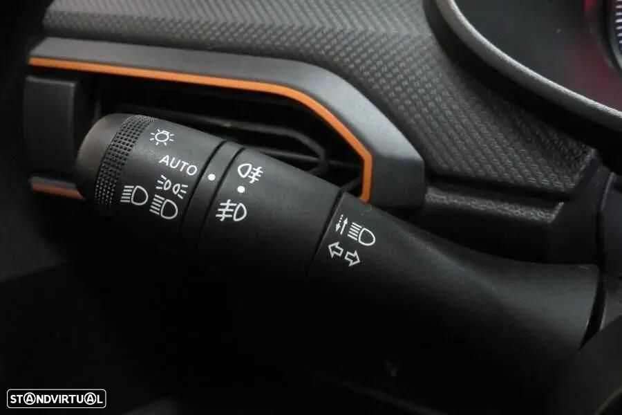Dacia Sandero 1.0 TCe Essential - 5