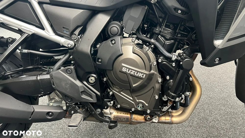 Suzuki V-STROM - 14