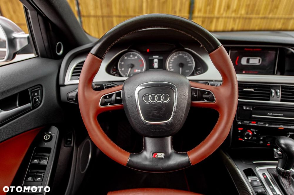 Audi S4 Avant 3.0 TFSI Quattro S tronic - 27