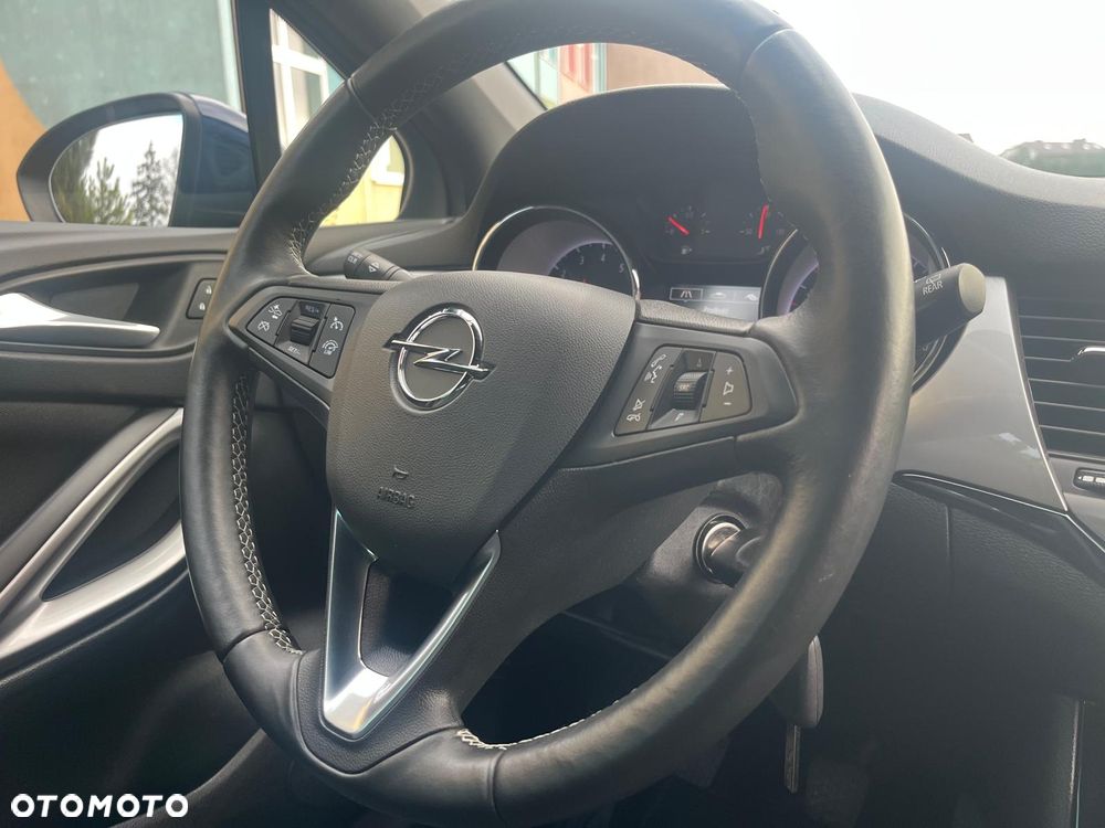 Opel Astra 1.2 Turbo Start/Stop Business Edition - 17