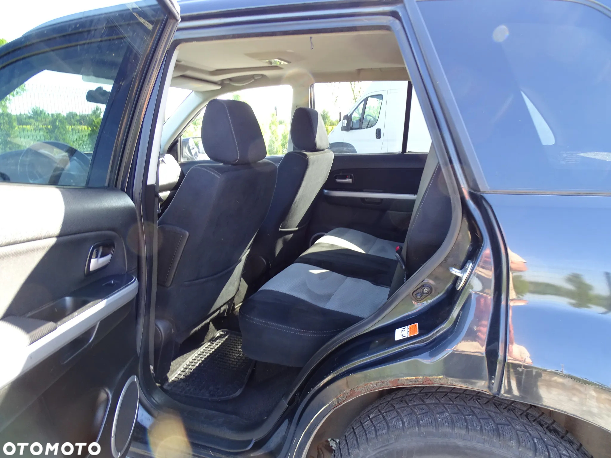 Suzuki Grand Vitara 1.9 DDiS 20th Anniversary - 8