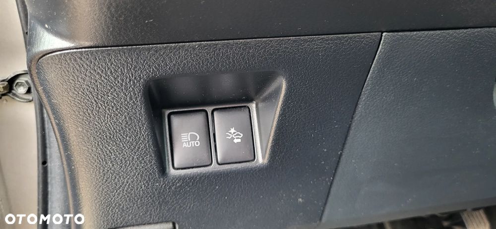 Toyota Yaris 1.5 VVT-i Style Selection - 22