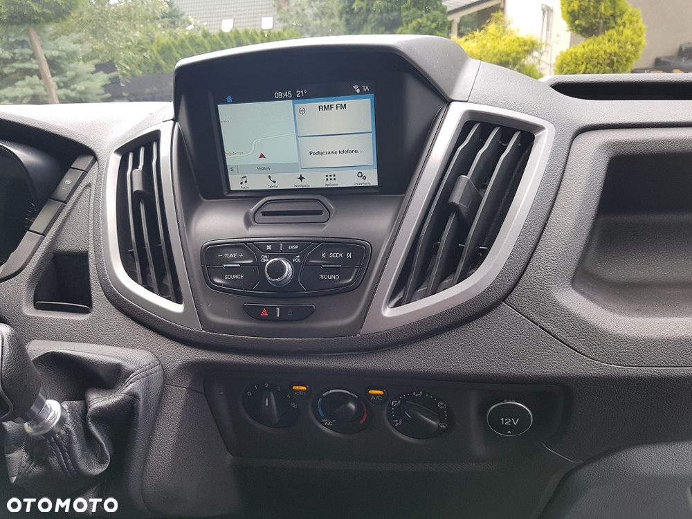 Ford TRANSIT - 12
