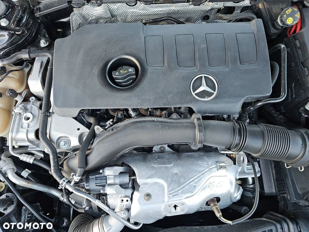 Mercedes-Benz Klasa A 250 4Matic 7G-DCT AMG Line - 15