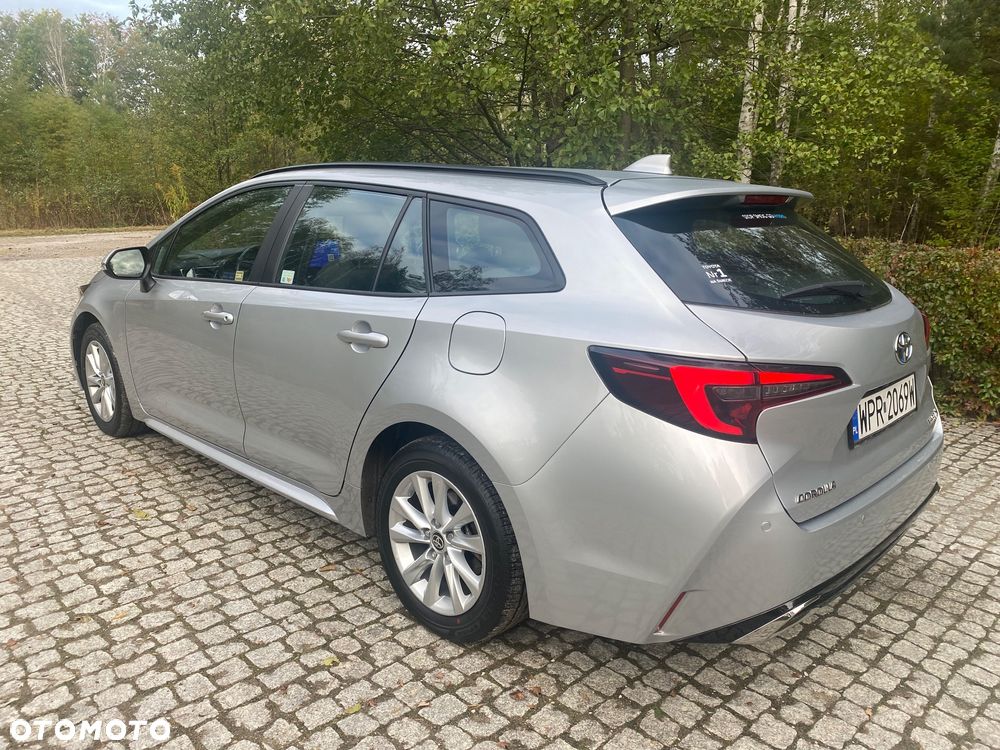 Toyota Corolla 1.8 Hybrid Style - 5