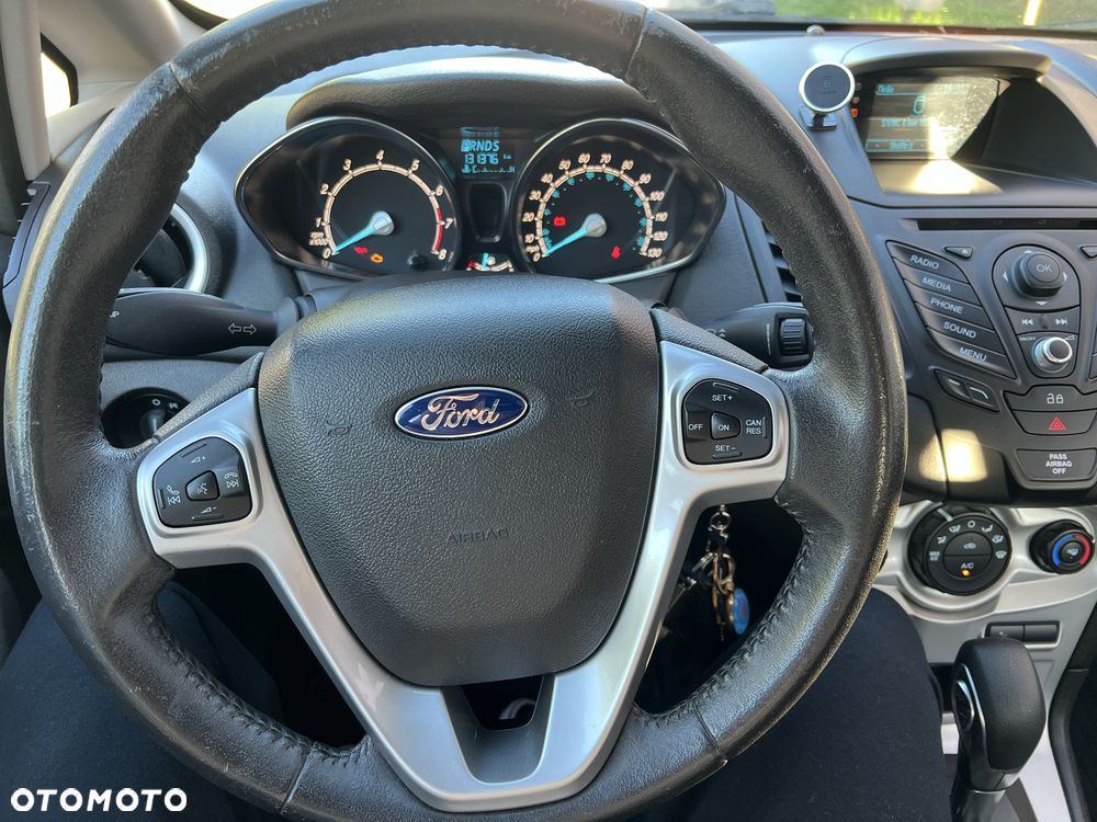 Ford Fiesta - 6