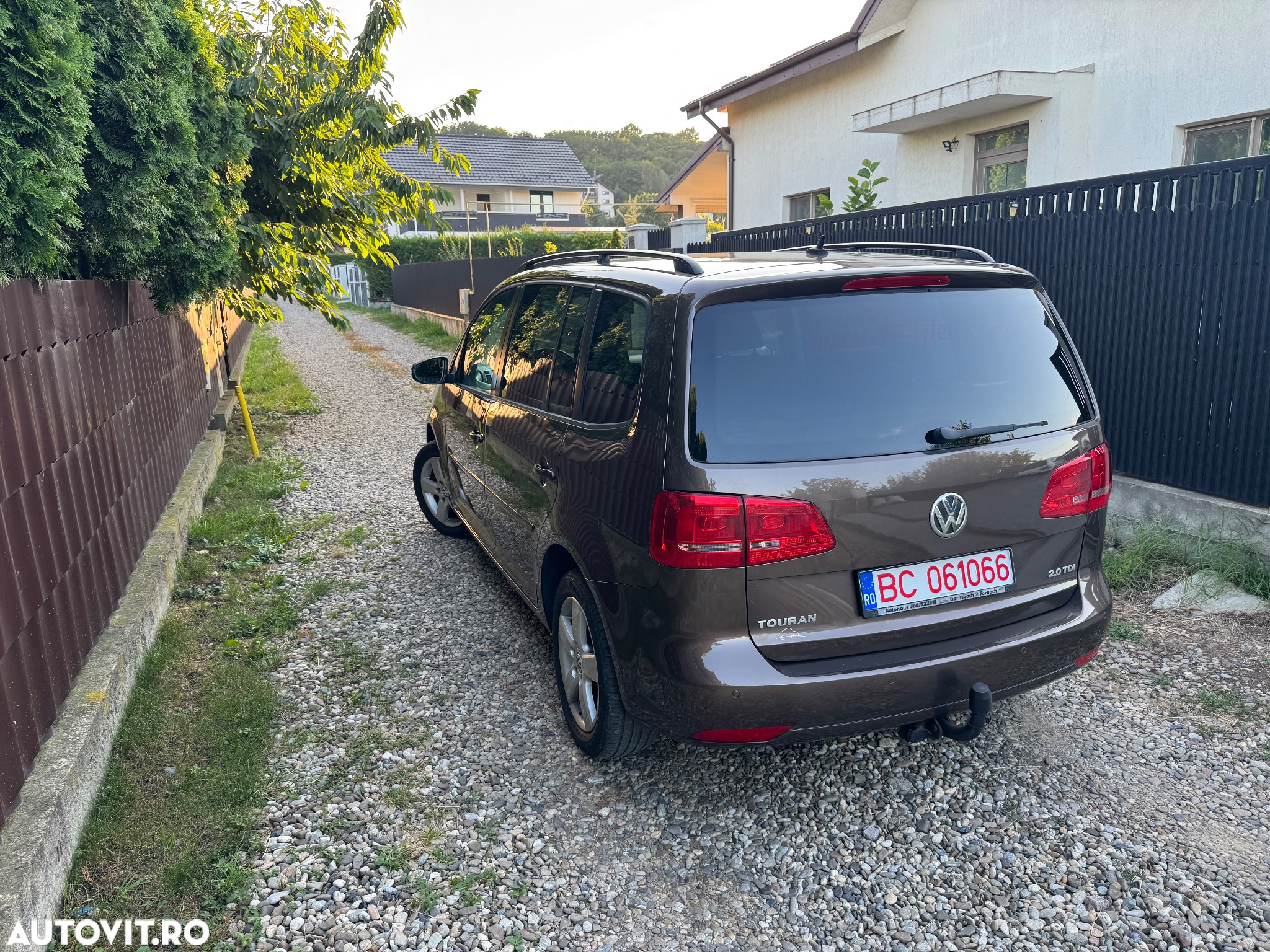 Volkswagen Touran 2.0 TDI DPF Comfortline - 6