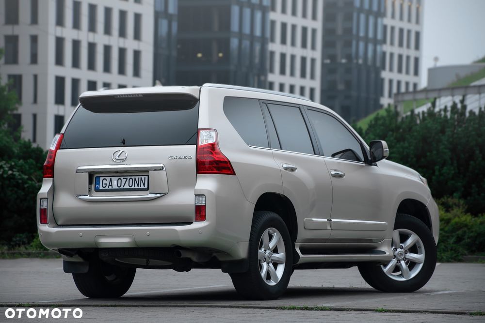 Lexus GX - 7