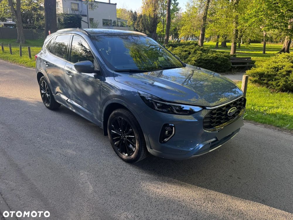 Ford Escape - 38