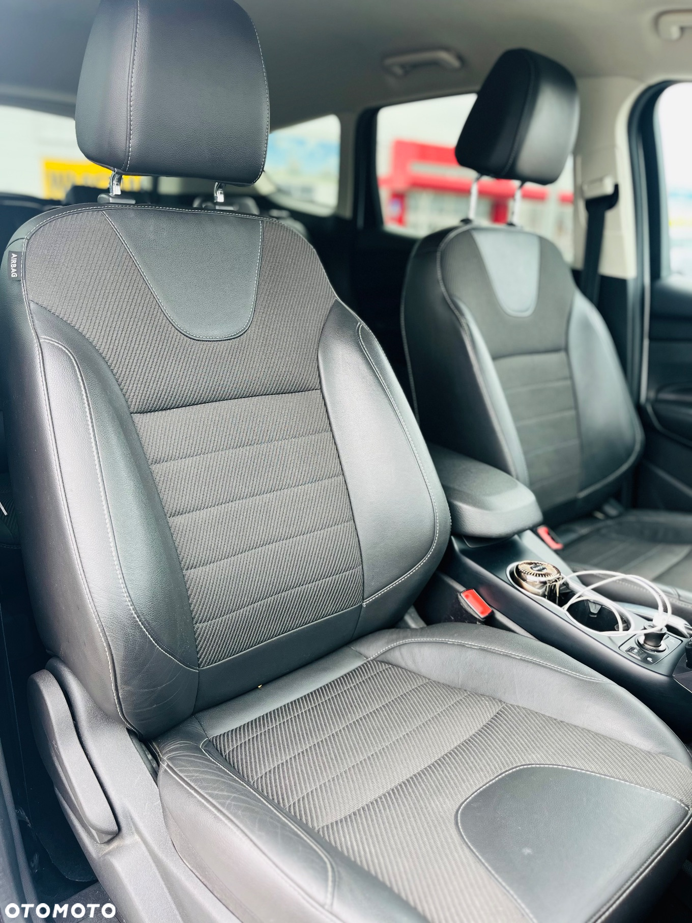 Ford Kuga 2.0 TDCi 4x4 Individual - 12