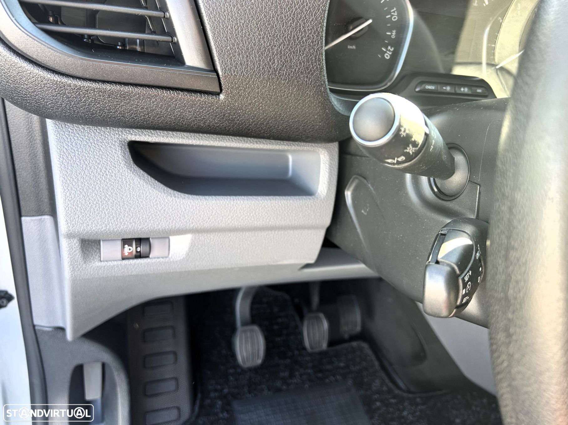 Peugeot Expert 2.0 BlueHDi L2H1 Premium Standard - 13