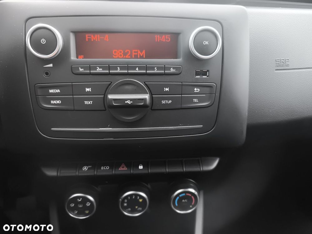 Dacia Duster 1.3 TCe FAP Comfort - 23