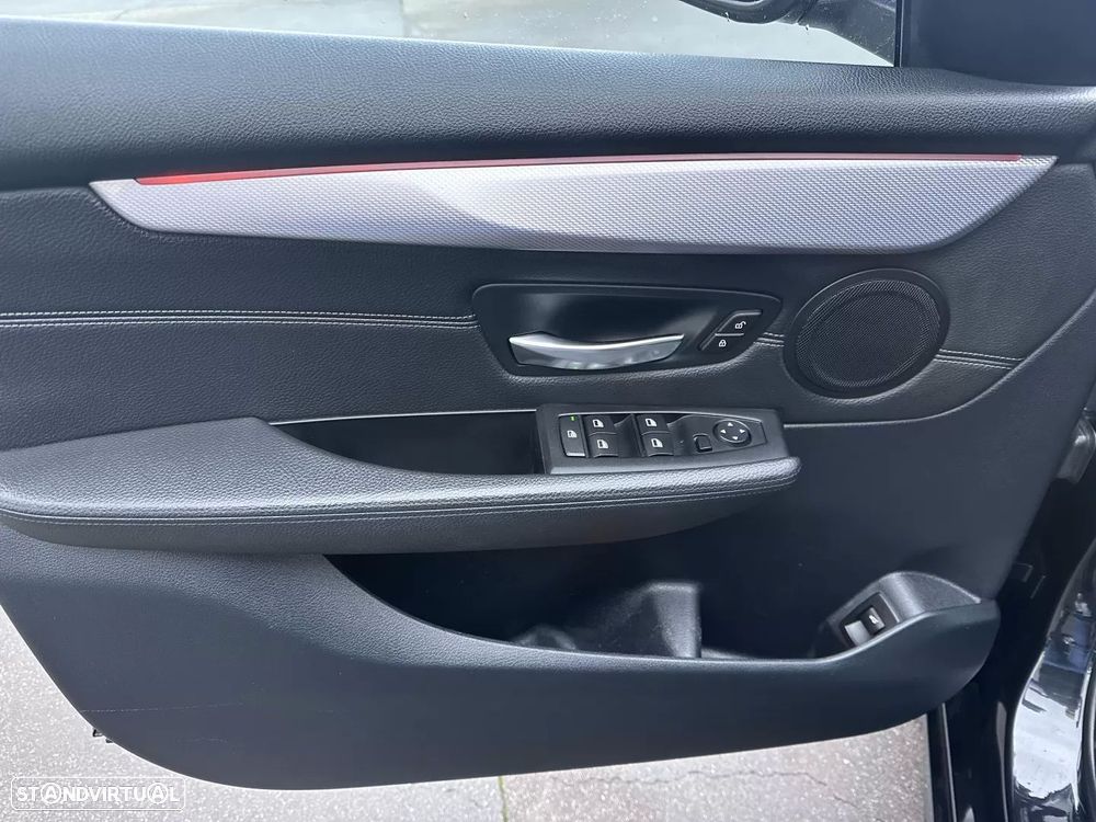 BMW 216 Active Tourer d Pack M - 23