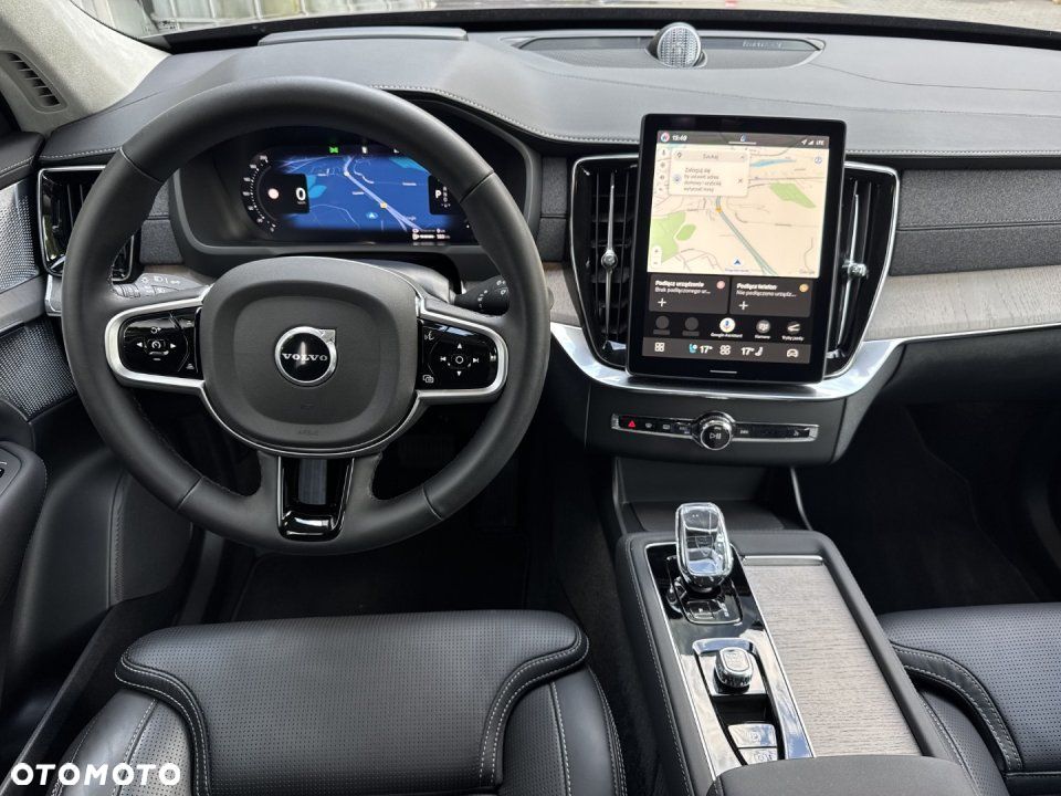 Volvo XC 90 - 17