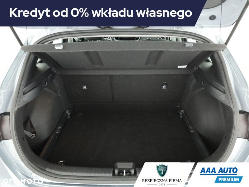 Kia Ceed - 14