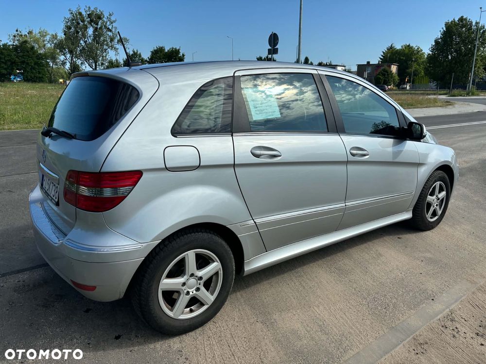 Mercedes-Benz Klasa B 160 BlueEFFICIENCY SPORT EDITION - 14