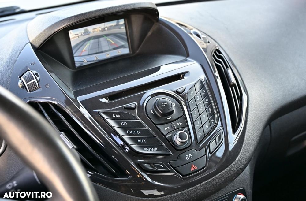 Ford Tourneo Courier 1.5 TDCi Trend - 20