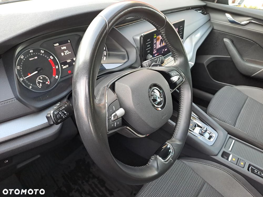 Skoda Octavia 1.5 TSI ACT Ambition DSG - 17