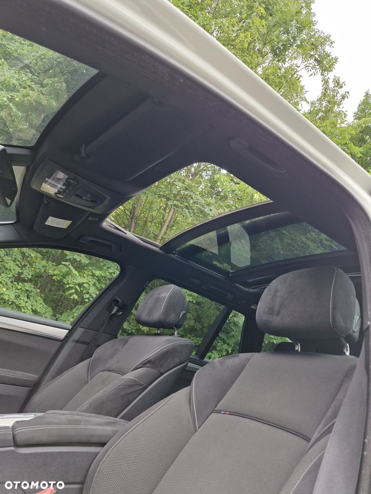 BMW Seria 5 525d - 14