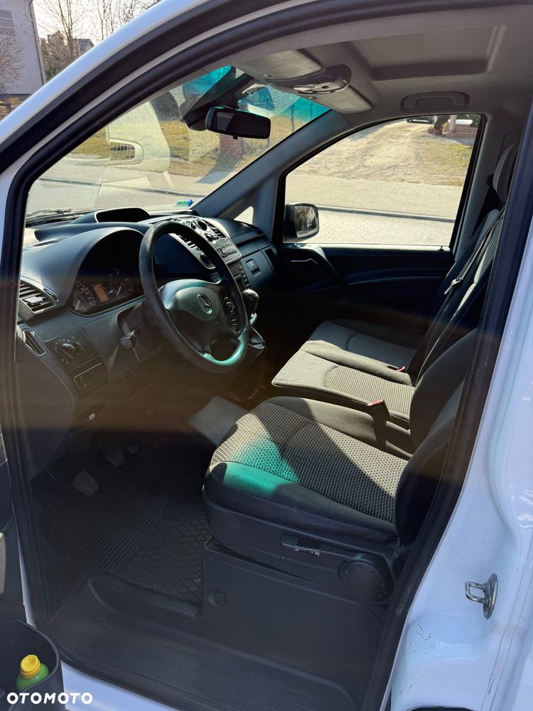 Mercedes-Benz Vito 639.701 - 8