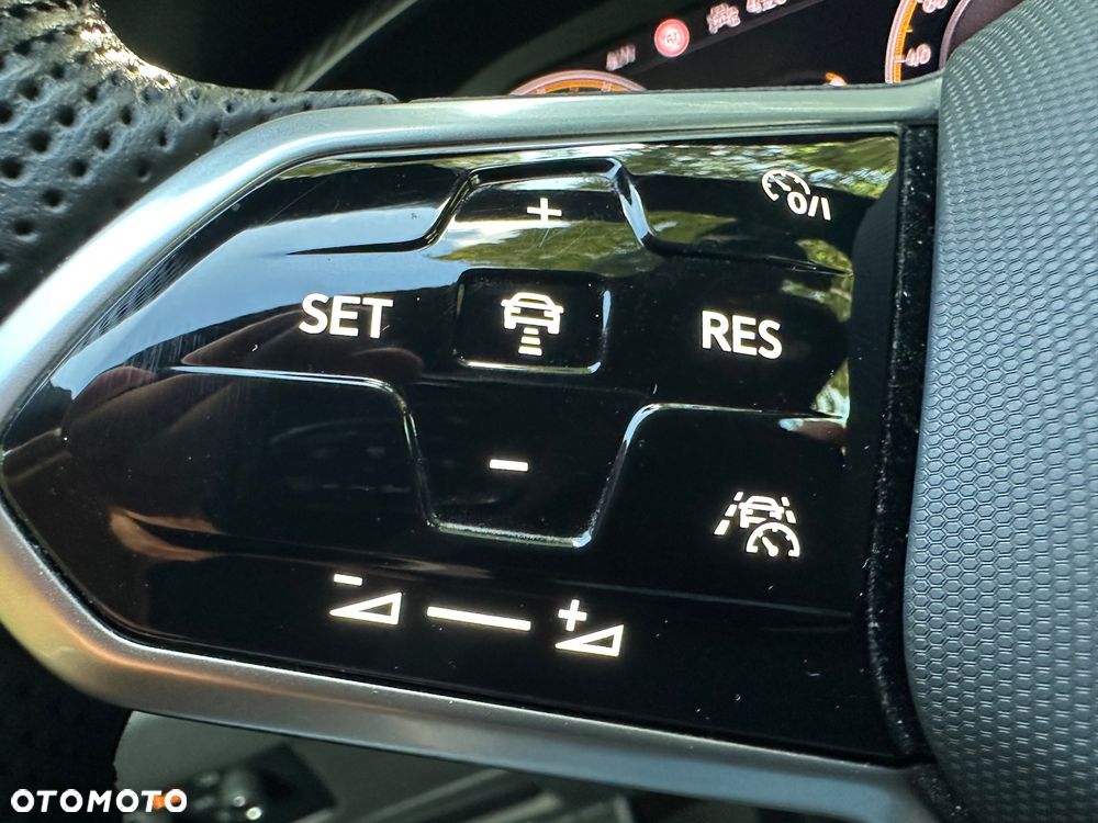 Volkswagen Arteon 2.0 TSI OPF 4Motion DSG R - 23