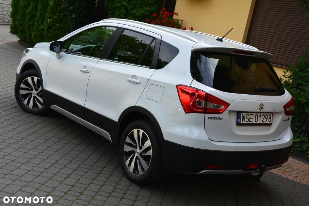 Suzuki SX4 S-Cross 1.4 T Premium - 22