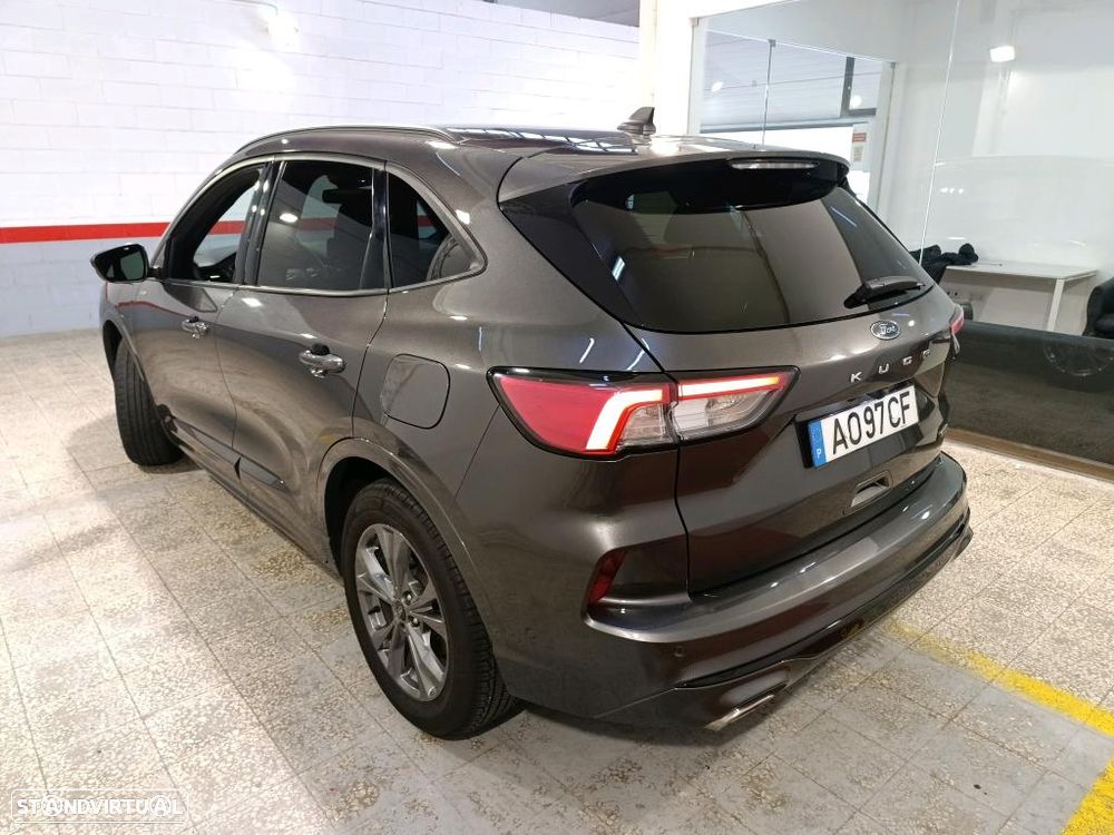 Ford Kuga 2.5 FHEV ST-Line - 2