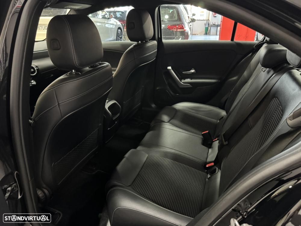 Mercedes-Benz A 180 Limousine d Progressive Aut. - 47