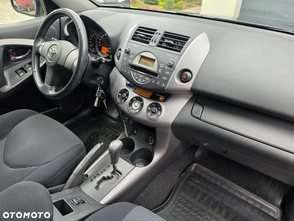 Toyota RAV4 2.0 4x4 Automatik Sol - 15