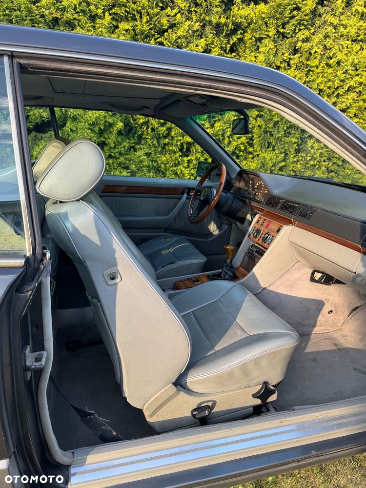 Mercedes-Benz W124 (1984-1993) - 3