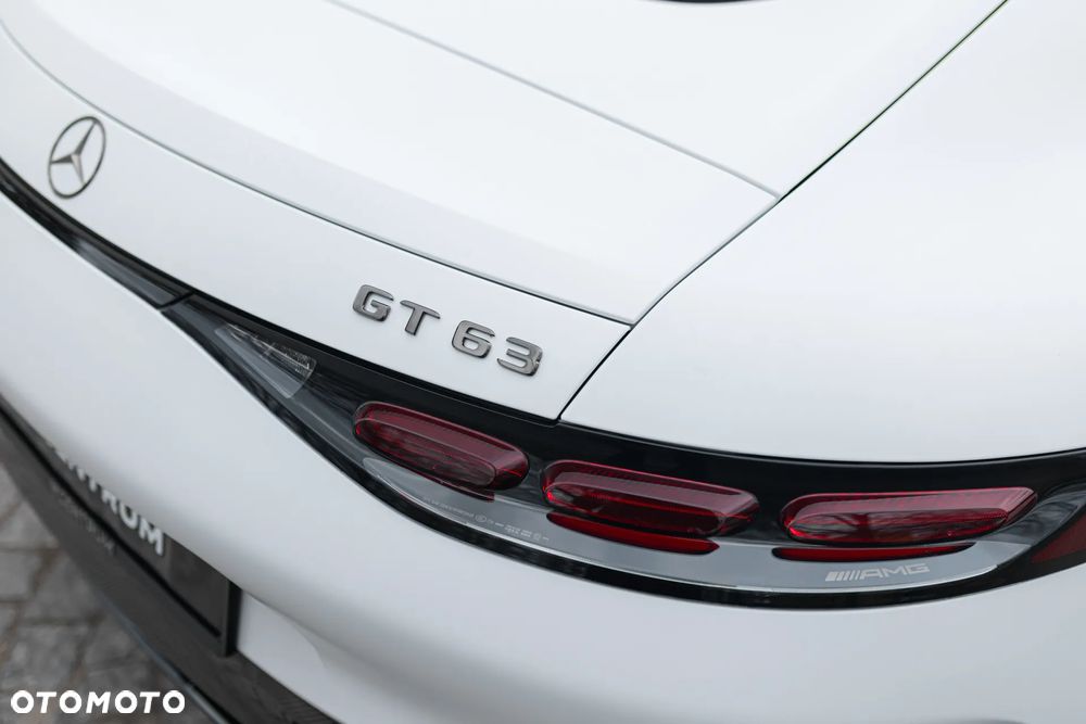 Mercedes-Benz AMG GT - 13